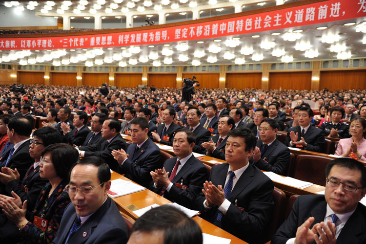 組圖：十八大代表投票選舉中央委員會委員、候補委員和中央紀律檢查委員會委員