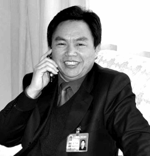 縣委書(shū)記遭舉報(bào)被雙規(guī) 42名縣人大代表為其鳴冤