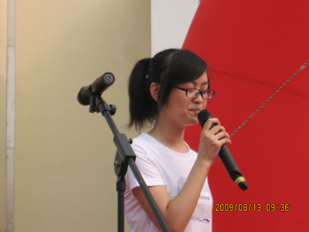 地震無情人有情 閩助災(zāi)區(qū)重建學(xué)堂