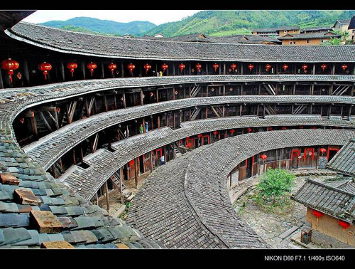 中國(guó)古建筑奇葩——永定土樓[圖]