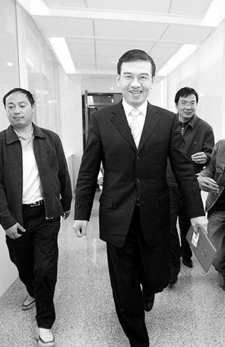 王志結(jié)束副市長掛職返京 本周將回央視報(bào)到