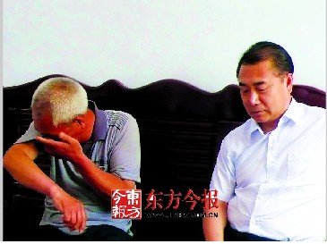 趙作海新居20天建成 河南高院院長登門道歉(圖)