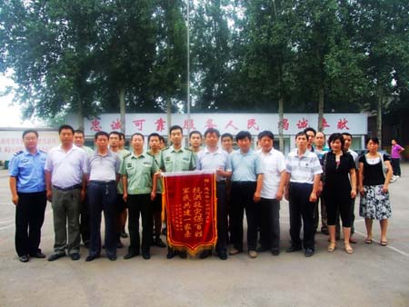 三門峽:抗洪救災(zāi)保百姓 軍民共建一家親