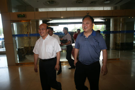 江蘇省灌南縣黨政考察團(tuán)到全國百強(qiáng)縣市永城市考察