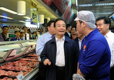 溫家寶赴廣州珠?？疾炝私饨?jīng)濟(jì)社會(huì)發(fā)展情況