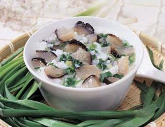 養(yǎng)生：大蒜抗癌蘋果改善心血管 8大長(zhǎng)壽食物（圖）