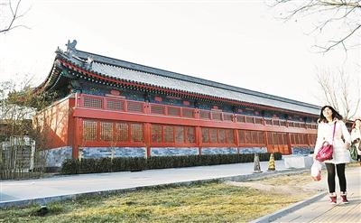 北京地安門(mén)雁翅樓復(fù)建完工 解放后曾被拆除(圖)