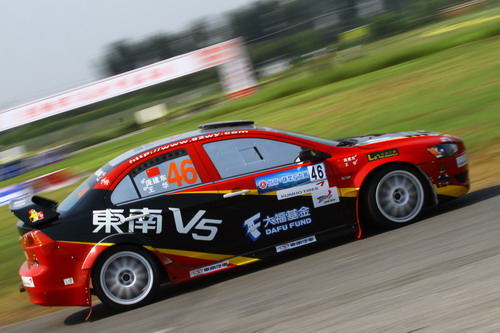東南汽車(chē)大?；疖?chē)隊(duì)2012年CRC懷柔再問(wèn)鼎