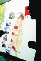 臺(tái)軍大肆渲染大陸武力威脅 欲為軍購護(hù)航
