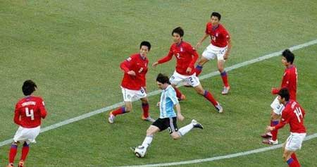 Messi VS Maradona 梅西能否成為馬拉多納第二？