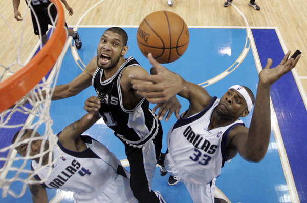NBA季后賽：鄧肯25分 馬刺客場(chǎng)102:88屠小牛