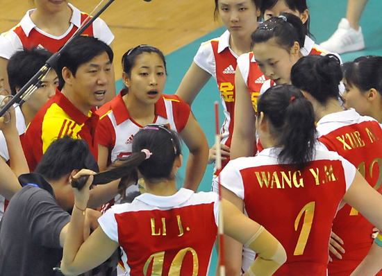 女排精英賽：中國女排1:3不敵多米尼加