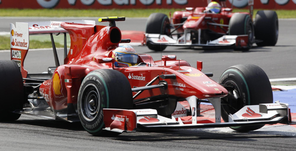 F1意大利站：阿隆索逆轉(zhuǎn)奪冠 漢密爾頓撞車退出