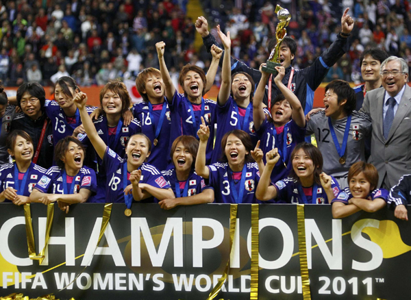 女足世界杯：兩度頑強(qiáng)扳平 日本點(diǎn)球5:3美國首次奪冠